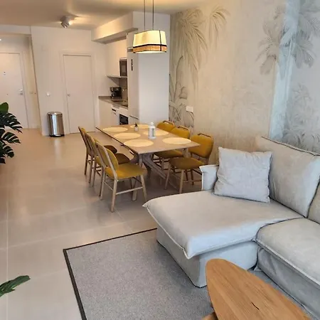 Tropicana Marinsa Apartment *